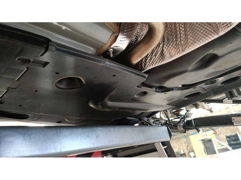 Recambio de moldura para volkswagen caddy v monospace (sbb, sbj) 2.0 tdi bmt referencia OEM IAM 5R3825102  