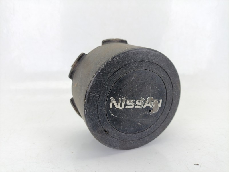 Recambio de tapacubos para nissan terrano ii (r20) 2.7 tdi 4wd referencia OEM IAM 403420X800  