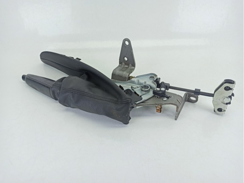 Recambio de palanca freno para bmw 1 (e87) 118 d referencia OEM IAM 676492402  