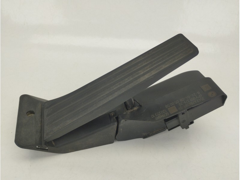 Recambio de potenciometro pedal para bmw 1 (e87) 118 d referencia OEM IAM 678658901  