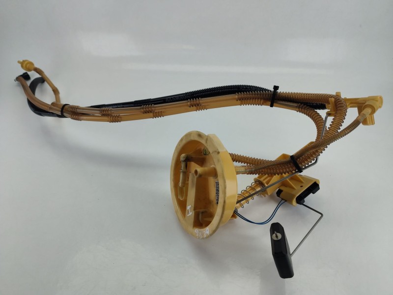 Recambio de aforador para bmw x1 (e84) sdrive 20 d referencia OEM IAM 16117190947  