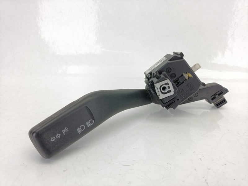 Recambio de mando intermitentes para audi a3 (8p1) 2.0 tdi referencia OEM IAM 1K0953513  