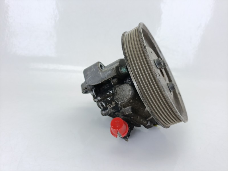 Recambio de bomba direccion para audi a4 b6 (8e2) 2.0 referencia OEM IAM 8E0145155F  