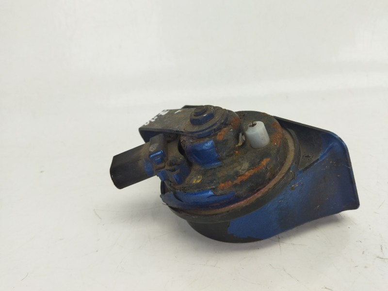 Recambio de claxon para audi a3 (8p1) 2.0 tdi referencia OEM IAM 8P0951221  