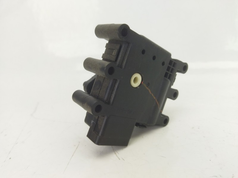 Recambio de motor apertura trampillas climatizador para mazda cx-7 (er) 2.2 mzr-cd awd (er10a) referencia OEM IAM GJ6A61B60  