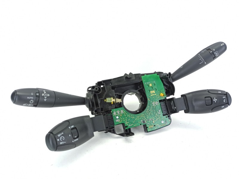 Recambio de mando multifuncion para peugeot 5008 (0u_, 0e_) 1.6 bluehdi 120 referencia OEM IAM 96773911ZD  