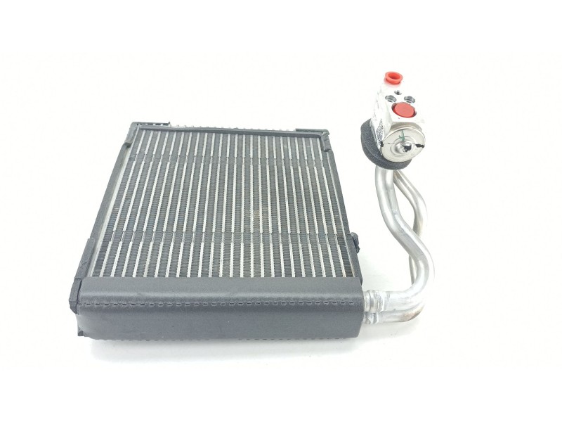 Recambio de condensador / radiador aire acondicionado para renault austral tce 130 referencia OEM IAM 92200G140A  
