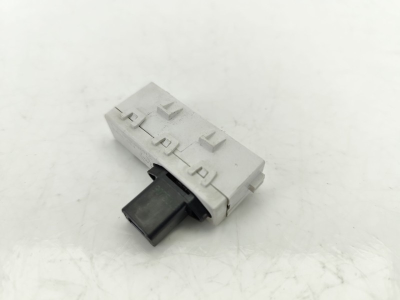 Recambio de interruptor para renault kangoo express (fw0/1_) 1.5 dci 80 (fw15) referencia OEM IAM 216751788  