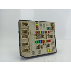CAJA RELES / FUSIBLES 284B68372R 