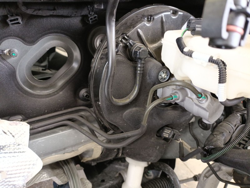Recambio de servofreno para renault arkana i (lcm_, ldn_) 1.3 tce 140 (ldn0) referencia OEM IAM 472104802R  