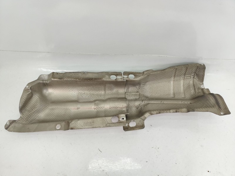 Recambio de cubrecarter para bmw x1 (e84) sdrive 20 d referencia OEM IAM 51487117  