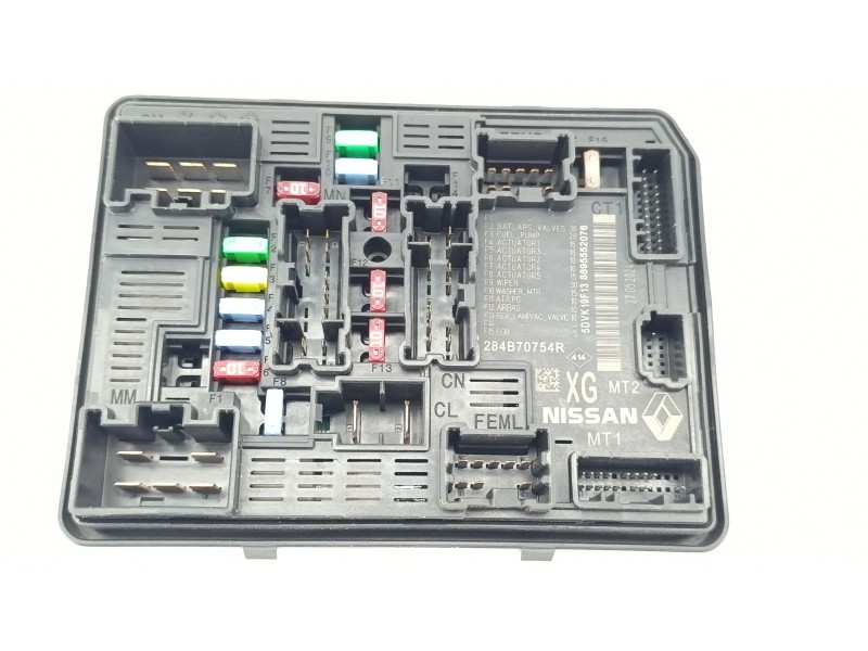 Recambio de caja reles / fusibles para renault austral tce 130 referencia OEM IAM 284B70754R  