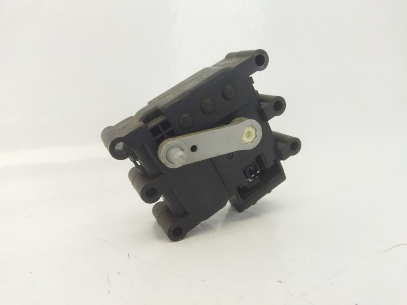 Recambio de motor apertura trampillas climatizador para mazda cx-7 (er) 2.2 mzr-cd awd (er10a) referencia OEM IAM GP9A61A70A  