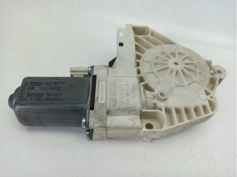 Recambio de motor elevalunas delantero derecho para audi a6 c6 avant (4f5) 2.7 tdi referencia OEM IAM 8K0959802A  