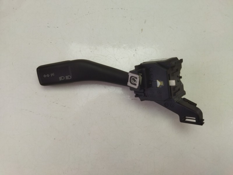 Recambio de mando intermitentes para volkswagen golf v variant (1k5) highline referencia OEM IAM 1K0953513  
