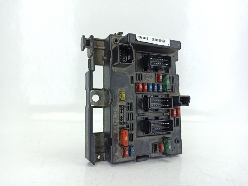 Recambio de caja reles / fusibles para peugeot 307 (3a/c) 2.0 hdi 90 referencia OEM IAM 9650664080  