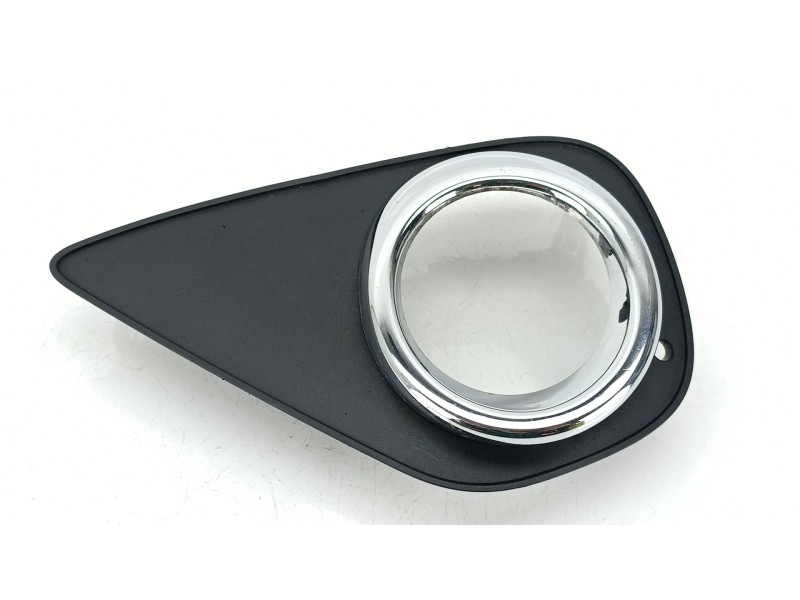 Recambio de moldura antiniebla izquierda para toyota yaris (_p13_) 1.0 (ksp130_) referencia OEM IAM 814820D270  