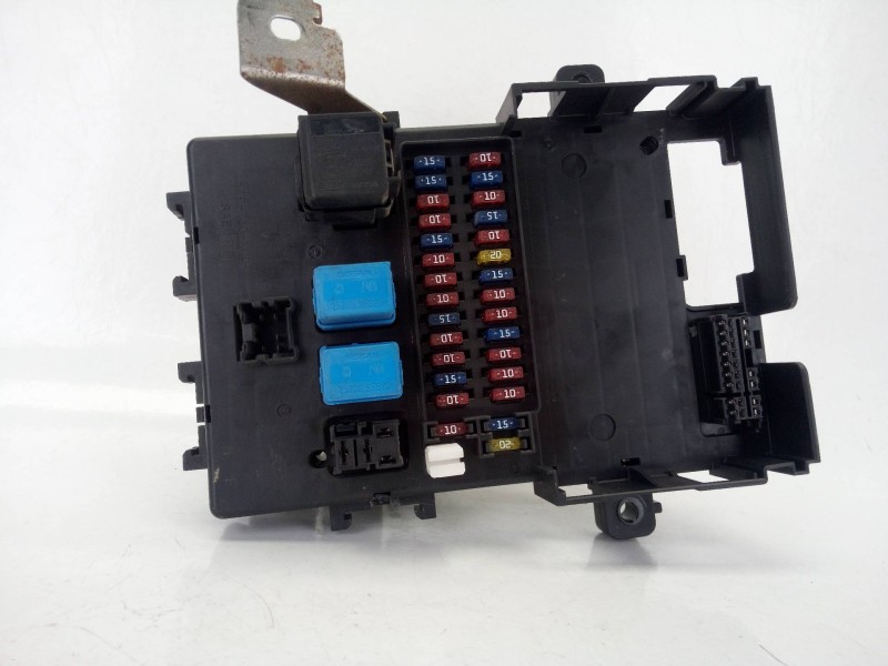 Recambio de caja reles / fusibles para nissan terrano/terrano.ii (r20) sport referencia OEM IAM 1C210076  