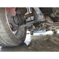BRAZO SUSPENSION INFERIOR DELANTERO DERECHO 