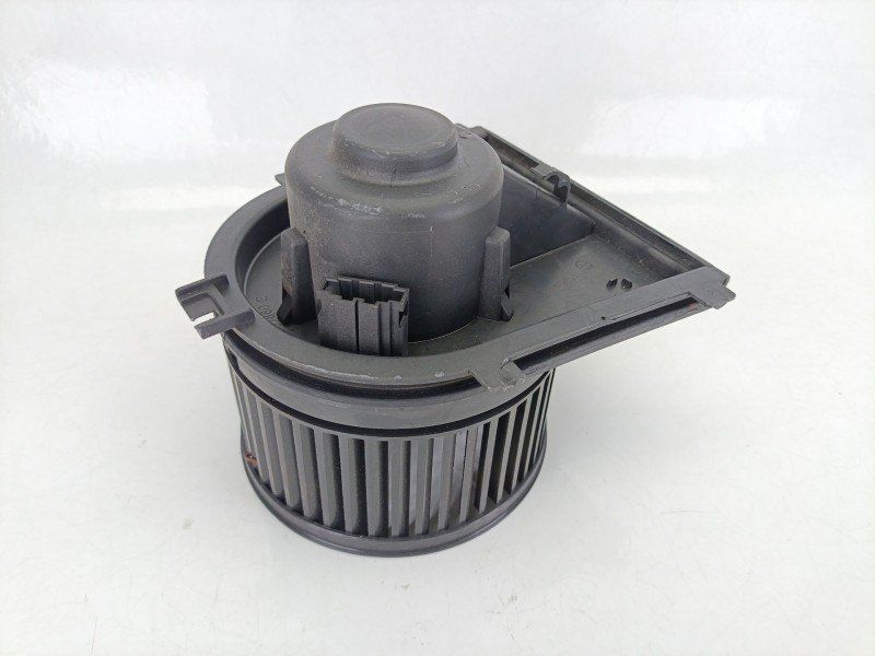 Recambio de motor calefaccion para seat leon (1m1) sport referencia OEM IAM 1J1819021C  