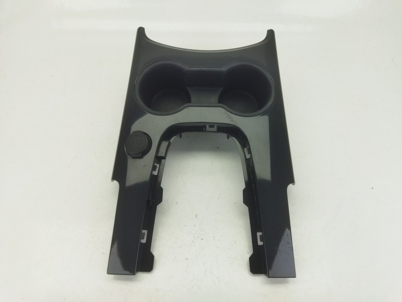 Recambio de embellecedor para peugeot 3008 i monospace (0u_) 2.0 hdi referencia OEM IAM 9685858777  