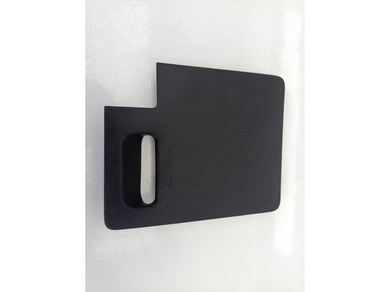 Recambio de moldura para hyundai i20 iii (bc3, bi3) 1.0 t-gdi referencia OEM IAM 84753Q0200NNB  