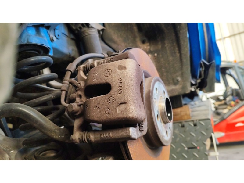 Recambio de pinza freno trasera derecha para renault austral tce 130 referencia OEM IAM 440005716R  