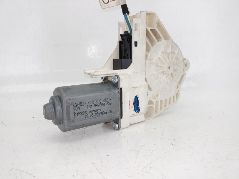 Recambio de motor elevalunas trasero derecho para audi a6 c6 avant (4f5) 2.7 tdi referencia OEM IAM 8K0959812B  