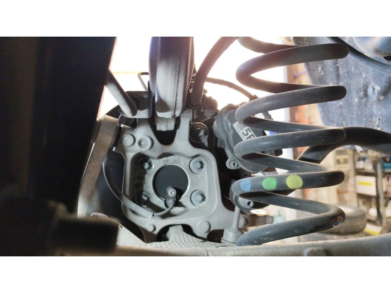 Recambio de mangueta trasera derecha para renault austral tce 130 referencia OEM IAM 430B00651R  