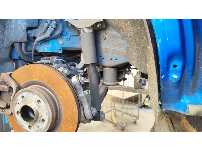 Recambio de amortiguador trasero derecho para renault austral tce 130 referencia OEM IAM 562102073R  