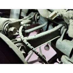 BRAZO SUSPENSION SUPERIOR TRASERO DERECHO 33322409885 