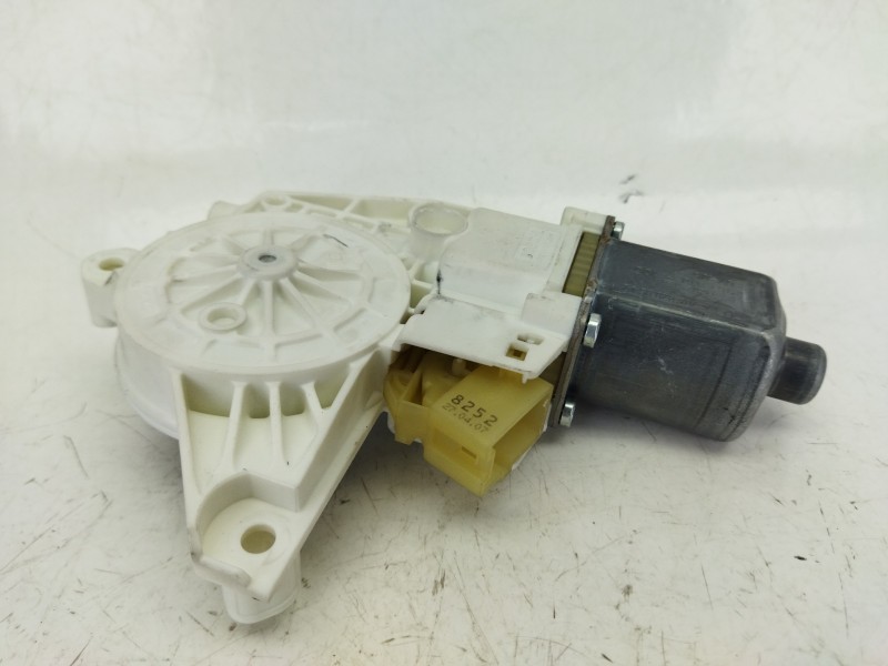 Recambio de motor elevalunas trasero derecho para mercedes-benz clase c (w204) c 220 cdi (204.008) referencia OEM IAM A204820054