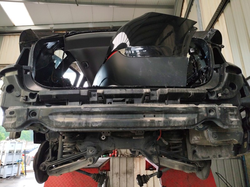 Recambio de refuerzo paragolpes trasero para bmw x1 (e84) sdrive 20 d referencia OEM IAM 51122990162  