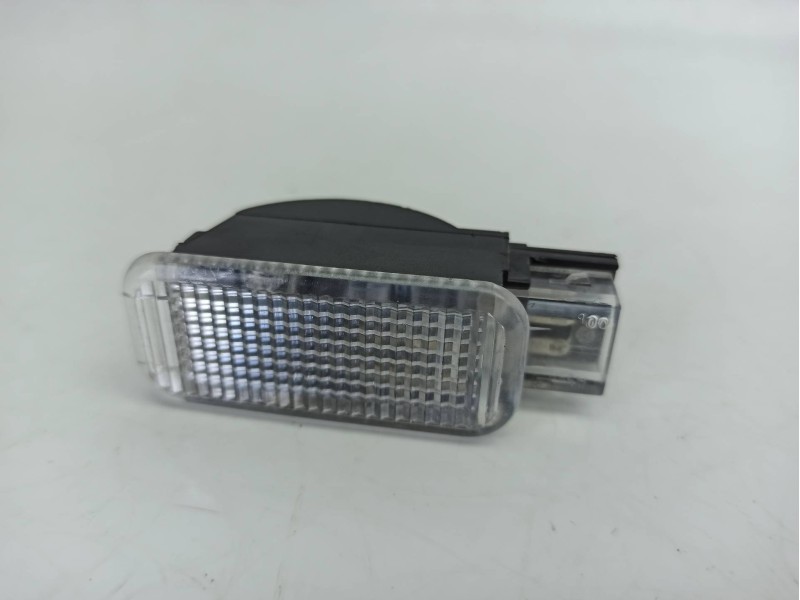 Recambio de luz interior para audi a6 c6 avant (4f5) 2.7 tdi referencia OEM IAM   