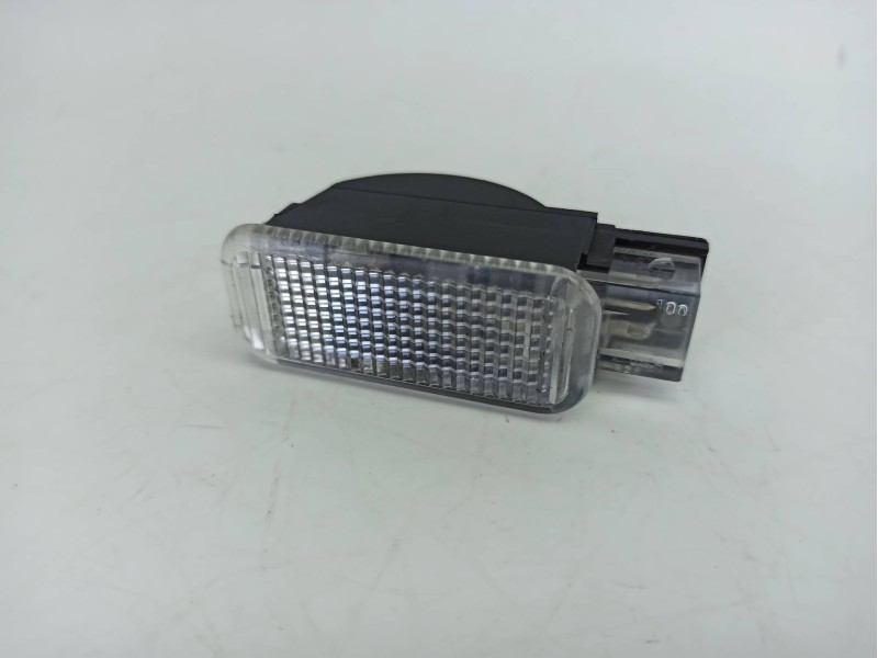 Recambio de luz interior para audi a6 c6 avant (4f5) 2.7 tdi referencia OEM IAM   