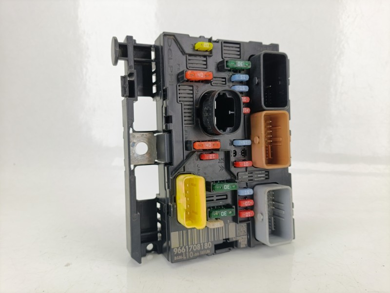 Recambio de caja reles / fusibles para peugeot 207/207+ (wa_, wc_) 1.6 hdi referencia OEM IAM 9661708180  