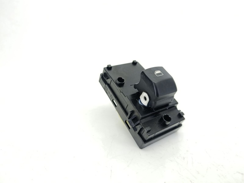 Recambio de mando elevalunas trasero izquierdo para kia xceed (cd) 1.4 t-gdi referencia OEM IAM 40B5221500  