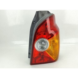 PILOTO TRASERO DERECHO R92402H10 