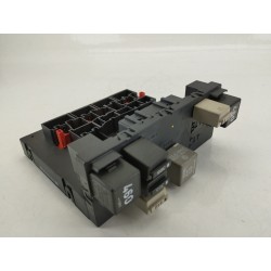 CAJA RELES / FUSIBLES 3C0937049E 