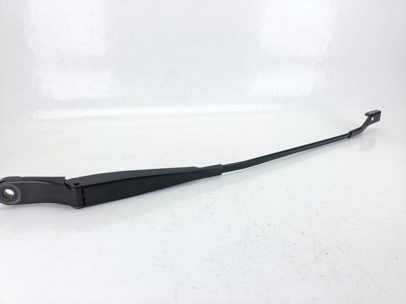 Recambio de brazo limpia delantero derecho para peugeot 3008 i monospace (0u_) 2.0 hdi referencia OEM IAM 9683098980  