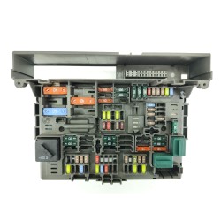 CAJA RELES / FUSIBLES 9119446 