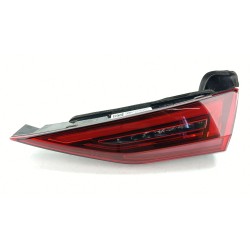 PILOTO TRASERO DERECHO INTERIOR 8Y0945308 