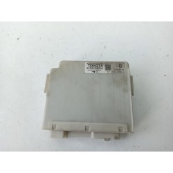 CAJA RELES / FUSIBLES 8264152030 