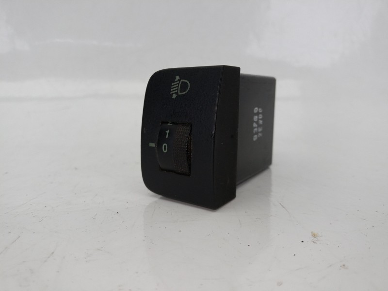 Recambio de interruptor para hyundai tucson (jm) 2.0 crdi a las 4 ruedas referencia OEM IAM 937602E000  
