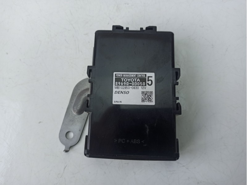 Recambio de modulo electronico para toyota yaris (_p13_) 1.4 d (nlp130_) referencia OEM IAM 896900D050  