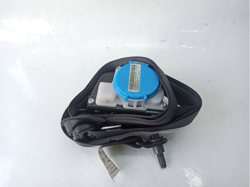 Recambio de cinturon seguridad delantero derecho para toyota yaris (_p13_) 1.4 d (nlp130_) referencia OEM IAM 732100D320  