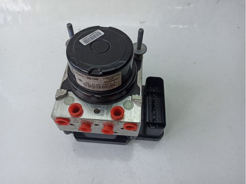 Recambio de abs para toyota yaris (_p13_) 1.4 d (nlp130_) referencia OEM IAM 445400D100  