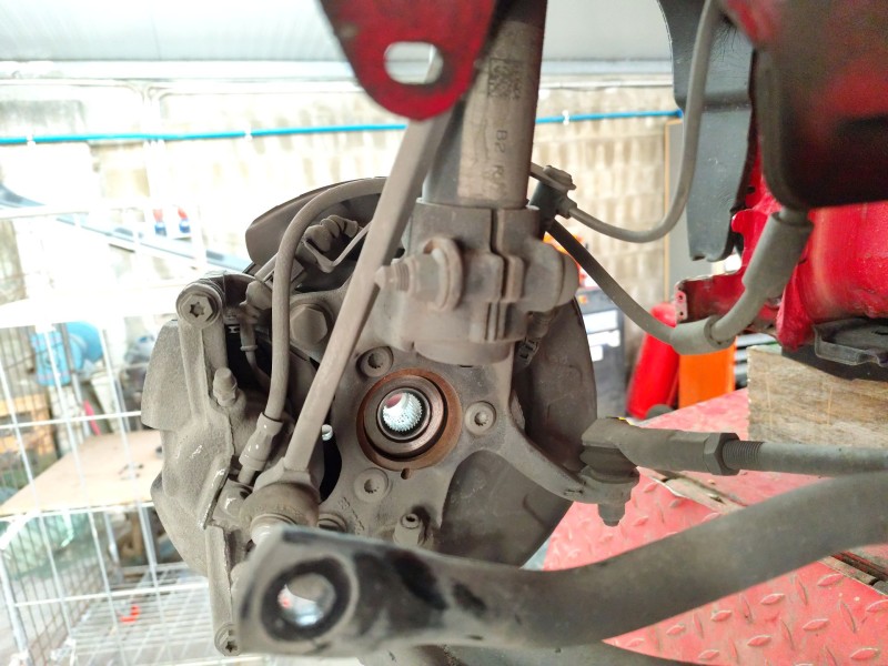 Recambio de mangueta delantera derecha para audi a3 sportback (8ya, 8yf) 35 tdi referencia OEM IAM 5WA407256  