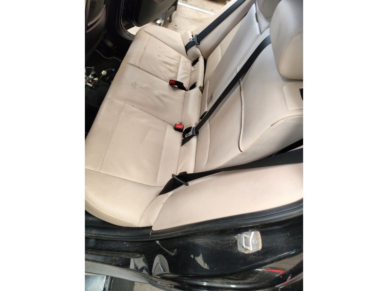 Recambio de asientos traseros para bmw x1 (e84) xdrive 23 d referencia OEM IAM   