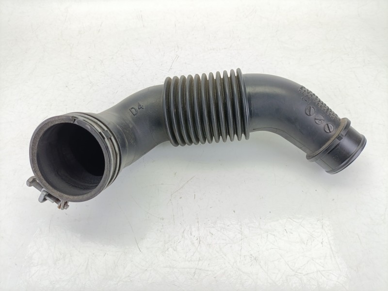 Recambio de tubo aspiracion admision para toyota yaris (_p13_) 1.4 d (nlp130_) referencia OEM IAM 1788133070  